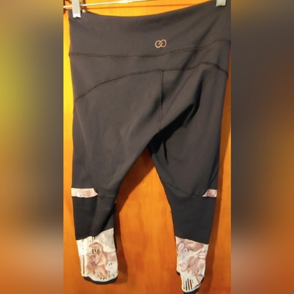 Calia By Carrie Underwood Leggings Size M - Picture 3 of 3